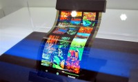 全球首款柔性OLED手机面世，5年内OLED可以替代LCD？