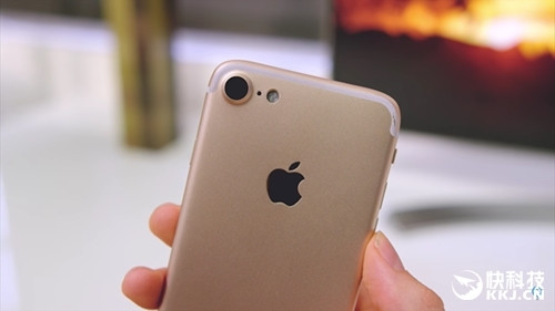 中国大陆iPhone 7开卖时间曝光：或无缘首发