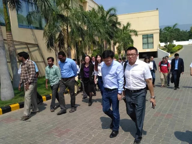 中国手机产业考察团走进安德拉邦Tirupati产业园、ODM厂商伟创力