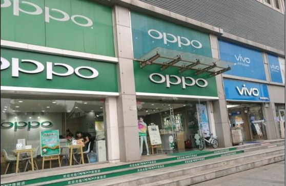 OPPO/vivo成中国手机第一！雷军：小米不会学他们