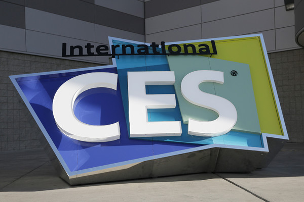 CES 2017首日盘点:这些黑科技颠覆你的认知