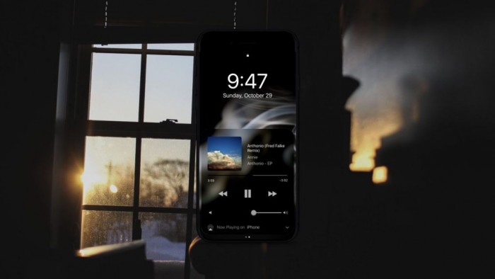 iPhone 8如何体现OLED屏优势？OLED+暗黑模式+黑色机身