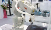 美报告称中国仍是机器人应用最大市场 技术支出持续猛增