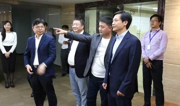 杨元庆向雷军下战书:五年之约可好
