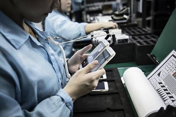 外媒解析中国手机品牌如何在3年内拿下印度市场