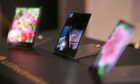 中国智慧手机厂将跟进OLED面板，带动OLED面板市场急速扩大