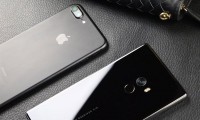 小米MIX2发布会撞车iPhone 8 雷军：纯属巧合
