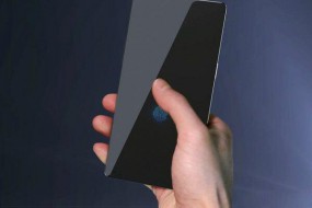 高通屏下指纹技术有望明年量产 OLED屏幕成商用难关