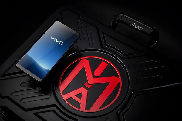 vivo X20将于9月21日发布:周冬雨实力抢镜