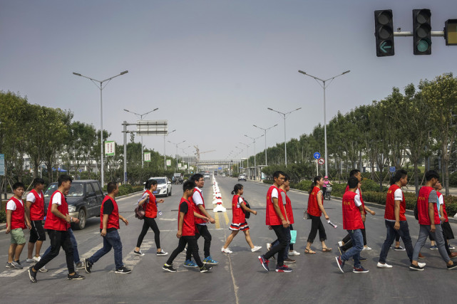 揭秘郑州苹果城:全球一半iPhone产自这