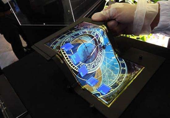 苹果用OLED 显示面板厂与触控厂再洗牌