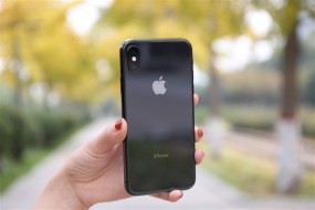 iPhone X销量远超预想 苹果向台积电追单 5%