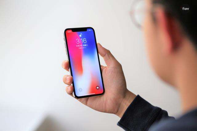 iPhoneX
