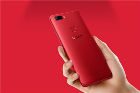 新年里不可缺少的红色诱惑，vivo X20星耀红12月29日正式开售