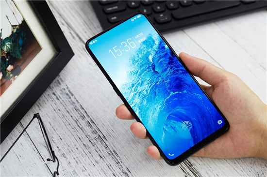 vivo NEX新版本来袭，升级屏幕指纹+8GB大运存