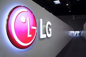 LGD上演高管砸自己LCD产品大戏，疑似OLED赢得苹果认可信心暴增