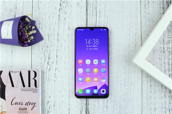 vivo Y97全面测评：AI无处不在，诠释中端机型新体验