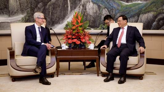 上海市委书记李强会见库克:后者表示苹果将继续加大在沪投资