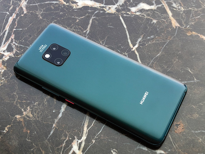 分析师:iPhone XR销量正遭受华为Mate 20系列的猛烈冲击
