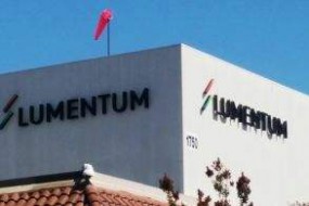 苹果供应商Lumentum：18亿美元并购Oclaro交易获中国批准