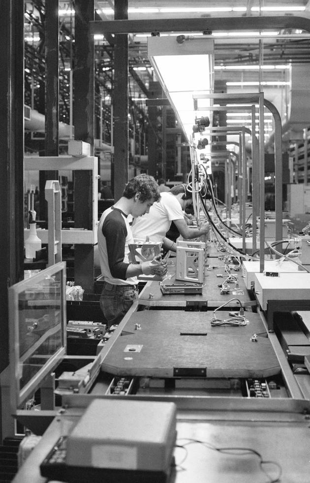 苹果“美国制造”秘史：加州两家工厂先后失败