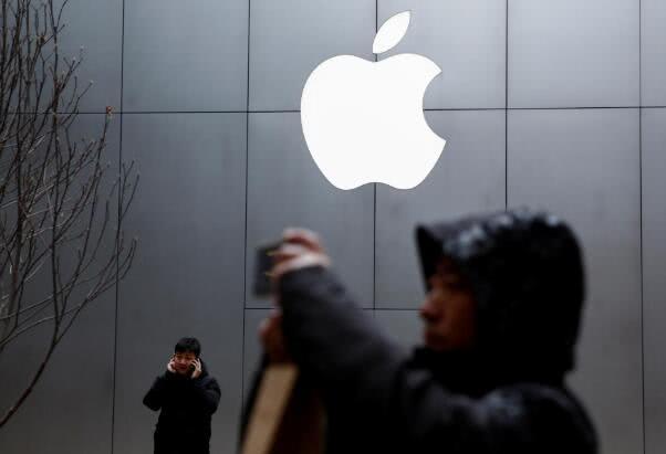 库克称苹果将下调部分海外市场iPhone价格 刺激销量