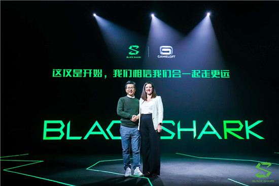 黑鲨游戏手机2实力诠释“操控之王”,玩家体验再升级