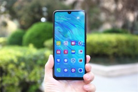 华为畅享9S发布：2400万超广角AI三摄