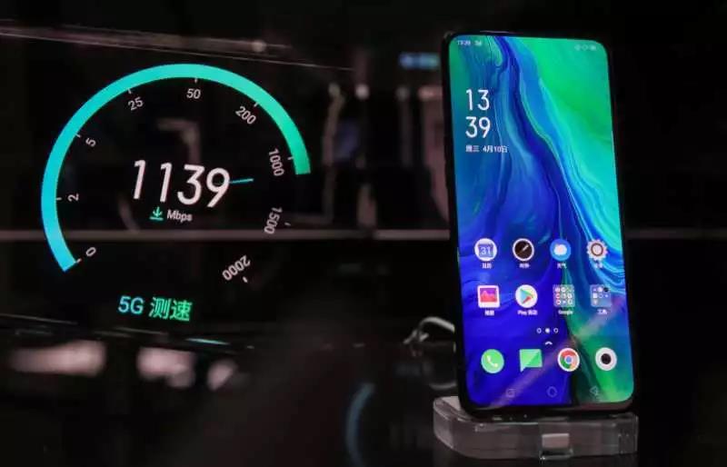 OPPO 推出首款商用5G手机：OPPO Reno 5G版