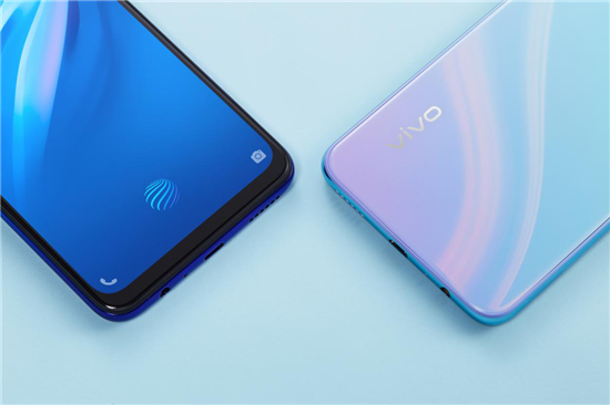 vivo Y7s双色图赏：光影之间，折射出碧波荡漾的夏日风情