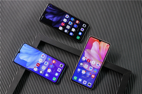 菱形四摄+5重超质感美颜！vivo Y9s打造差异化体验